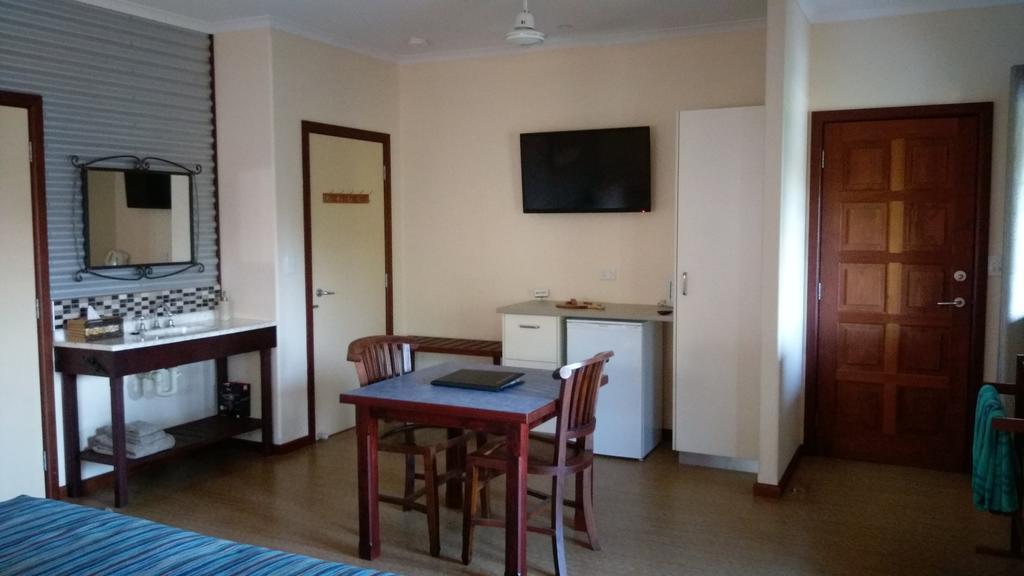 The Courthouse Bed & Breakfast Broome Esterno foto